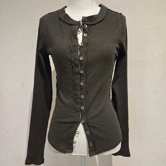 Free People We the Free "It's On" Button-Up Ribbed Fitted Cardigan, Size Med - Picture 3 of 8